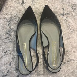 Marco jacobs sling back, super elegant and easy to style with anything.